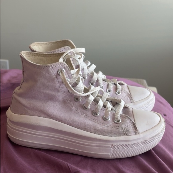 Women's Pastel Purple All Star Converse Sneakers - Picture 2 of 3